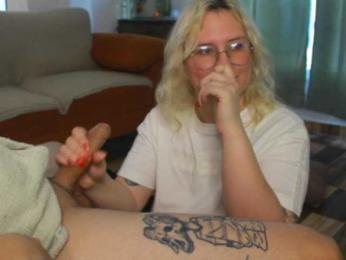 CherryAndAndy webcam model stream image