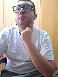 Javier_bear webcam model stream image