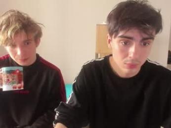 stralght_twinks webcam chaturbate model stream image