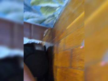 ARotikA webcam model stream image