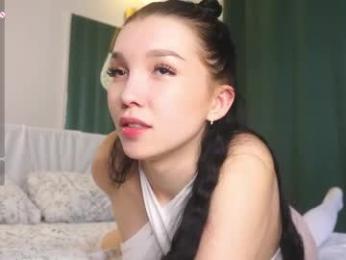 blue_bow webcam model stream image