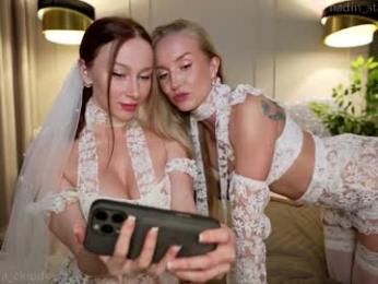 mia_cloudy webcam chaturbate model stream image