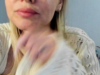 Lisa1225 webcam bongacams model stream image