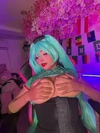 seraphine23 webcam model stream image