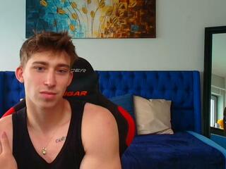 Mikalai Zhuk webcam flirt4free model stream image