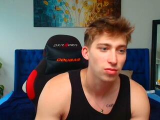 Mikalai Zhuk webcam flirt4free model stream image