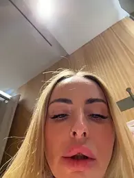 EmaSalis webcam model stream image