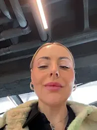 EmaSalis webcam model stream image