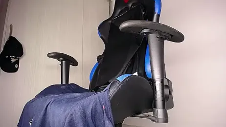 MAXJONES_2 webcam model stream image