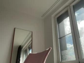 yourlittlesunrise_ webcam model stream image