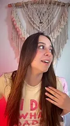 Naughty_hanna1 webcam stripchat model stream image