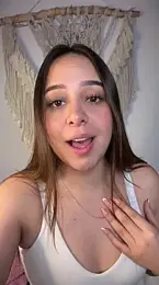 Naughty_hanna1 webcam model stream image