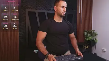 lorenzo_walker_1 webcam stripchat model stream image