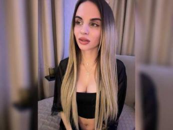 LedyMiya webcam bongacams model stream image