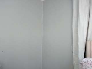 surecakes webcam model stream image