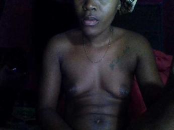 Hot-lisah webcam bongacams model stream image