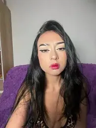 myc_hot webcam model stream image