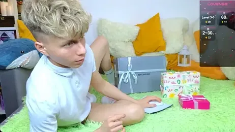 LandelRay webcam stripchat model stream image