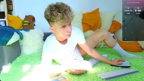 LandelRay webcam model stream image