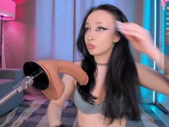 Juicy-Vikki webcam model stream image