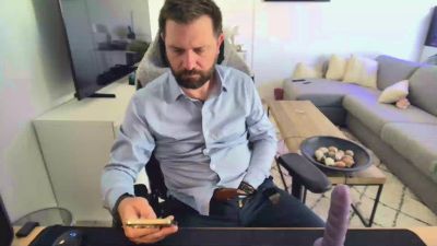 moi92160 webcam model stream image