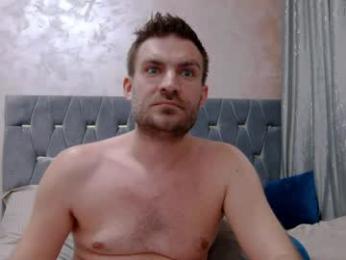 10in_deluxe webcam chaturbate model stream image