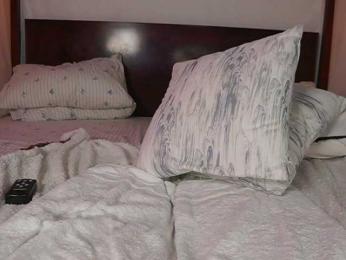 katyerave webcam model stream image