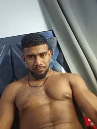 Euse09 webcam stripchat model stream image