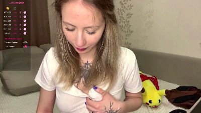 DoraDori webcam model stream image