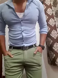 Guyinformal webcam model stream image