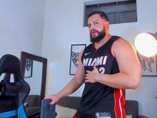Justin Knox webcam model stream image