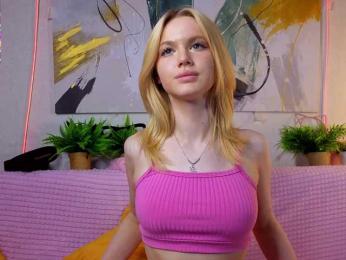 Sonyavibe webcam bongacams model stream image