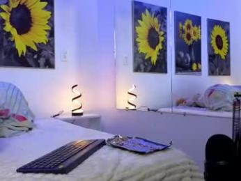 kata_lhella webcam model stream image