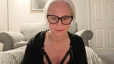 Velvet-Secrets webcam stripchat model stream image