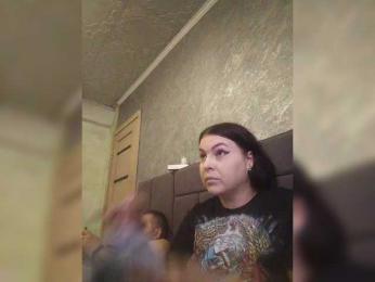 Cleopatra1990 webcam model stream image