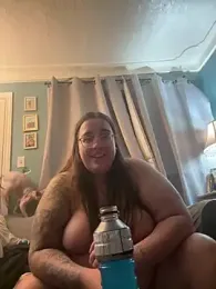 kayleighgirl webcam stripchat model stream image