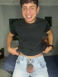 hyungboy webcam stripchat model stream image