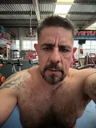 wolfbucker webcam model stream image