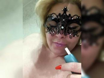 JulAmur webcam model stream image