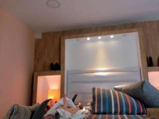 veronica-garcia webcam model stream image