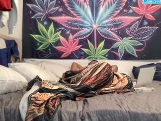 mrshyboy32 webcam model stream image