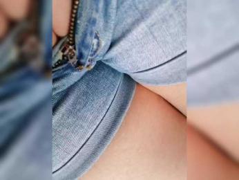 Nika0000 webcam model stream image