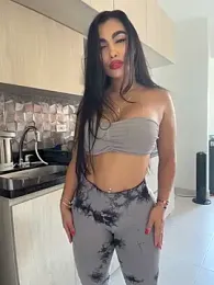 emma_andrew1 webcam stripchat model stream image