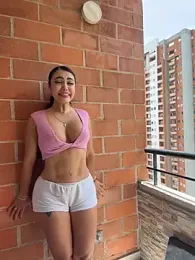 emma_andrew1 webcam model stream image