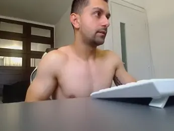 BryceReign webcam stripchat model stream image