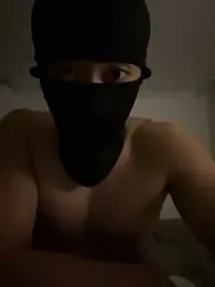 qazpqp webcam model stream image
