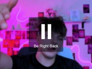 travis-wolf webcam model stream image