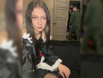 LuckyStar webcam model stream image