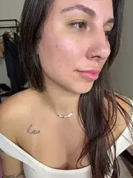 Carolini09 webcam model stream image