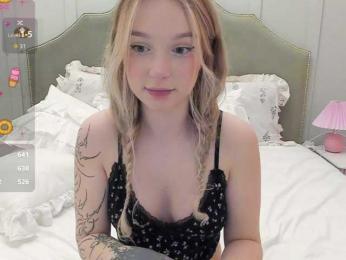 MimiMila webcam model stream image